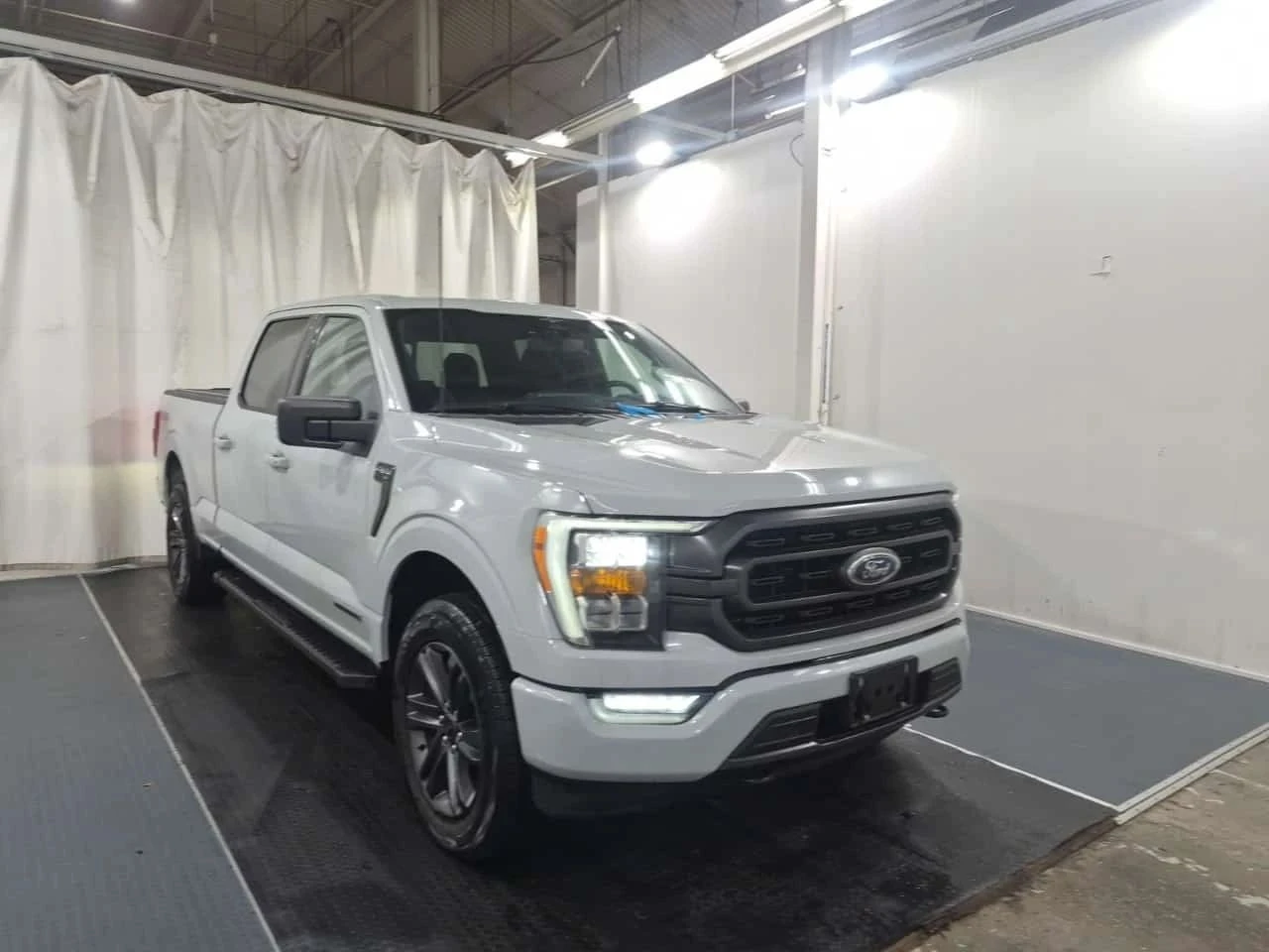 Ford F150, снимка 2 - Автомобили и джипове - 56687384