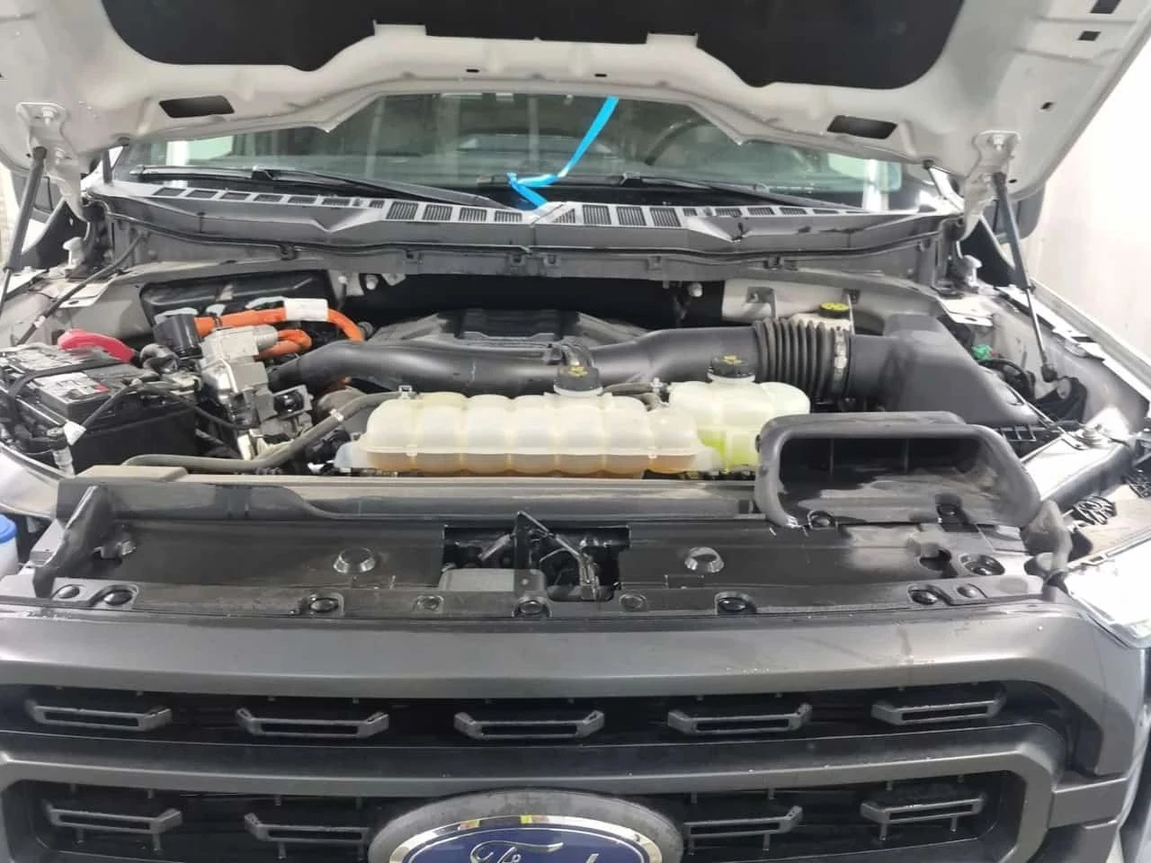 Ford F150, снимка 17 - Автомобили и джипове - 56687384