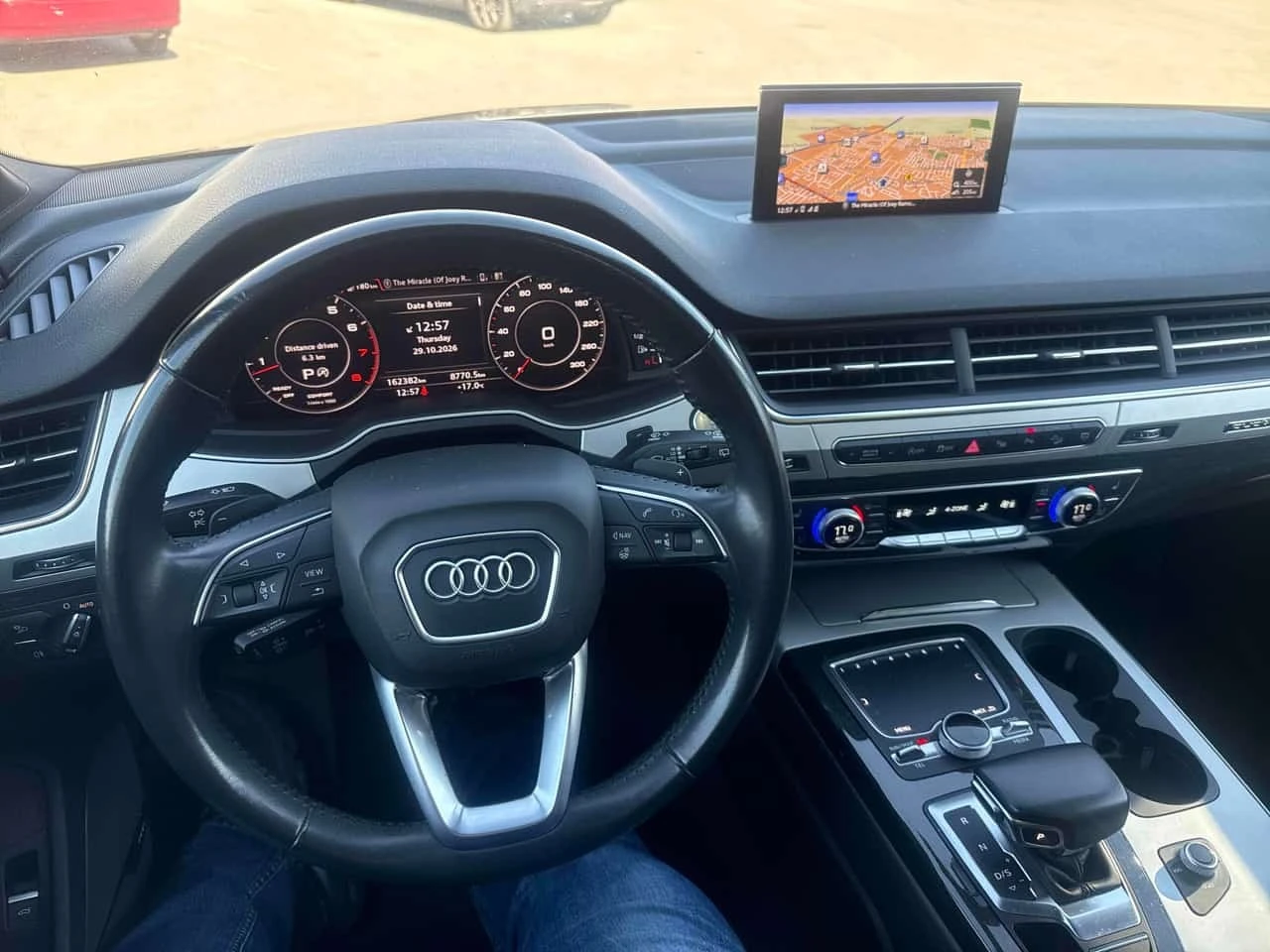 Audi Q7 * Technik * CARFAX * ДИСТРОНИК * 360 КАМЕРА * , снимка 9 - Автомобили и джипове - 56731885