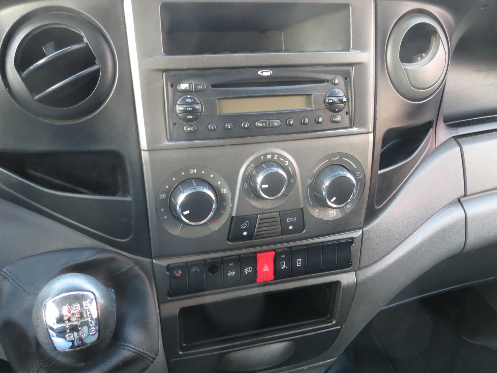 Iveco Daily 35S13-12 ���. �. ���� �� ��������� ��������� | Mobile.bg � ����������� 9