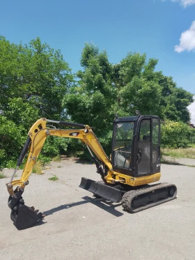Багер Caterpillar 302.7D, снимка 2
