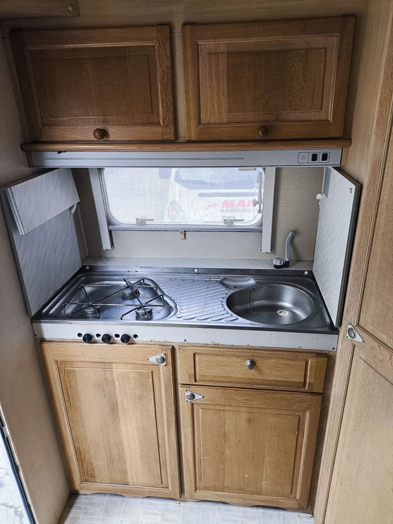 �������� Chateau Cantara 2000 | Mobile.bg � ����������� 12