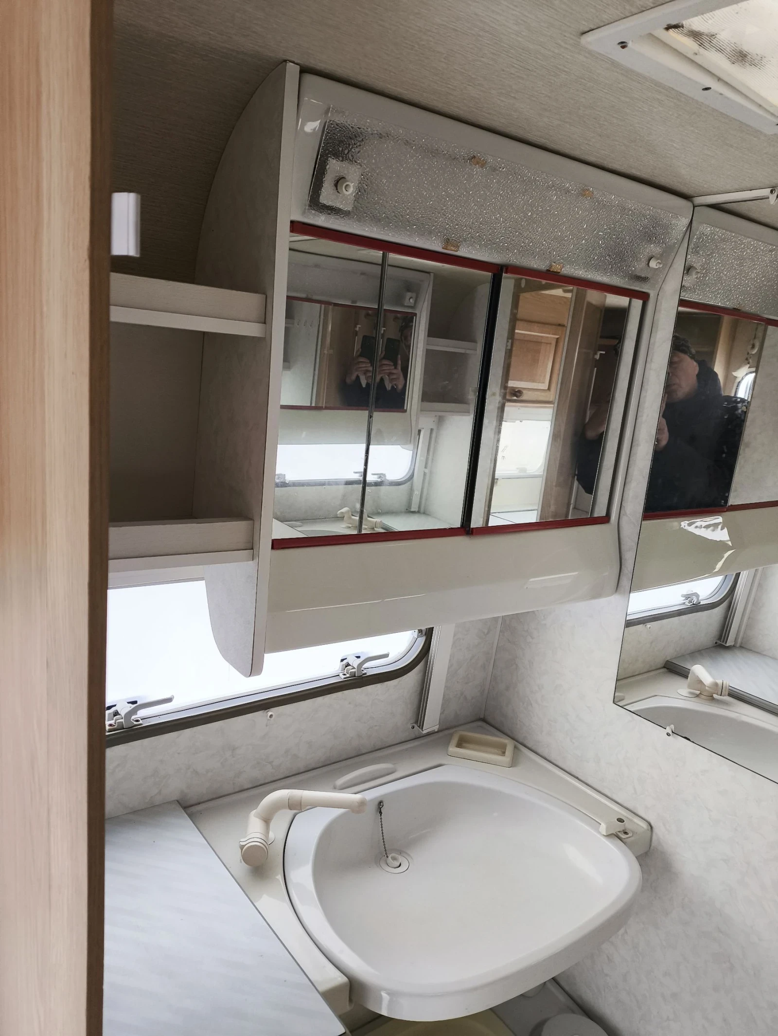 Каравана Chateau Cantara 2000 - изображение 10