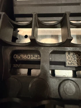 9827016-01 Кутия с предпазители BMW IX1 U11 06980121Z-1, снимка 3