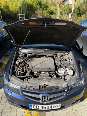 Honda Accord 2.2 i-CTDi Executive, снимка 14