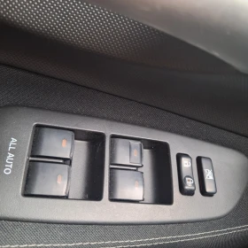 Toyota Auris 1.8 16V HYBRID | Mobile.bg    17