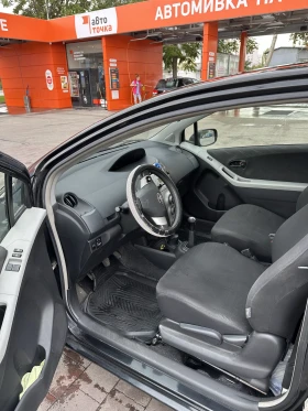 Обява за продажба на Toyota Yaris ~3 800 лв. - изображение 2