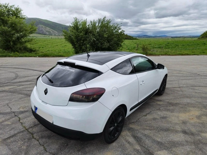 Renault Megane 1.4 TCe, снимка 7 - Автомобили и джипове - 47204949