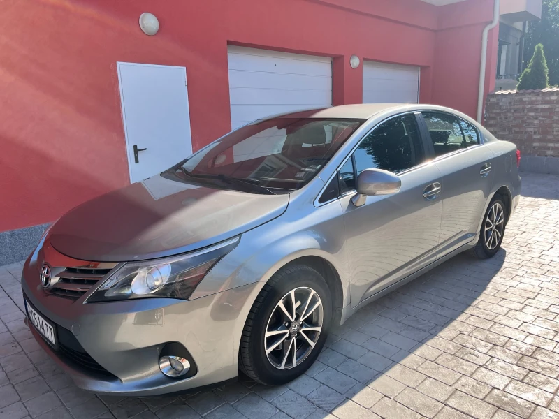 Toyota Avensis III Седан (T27) 1.8 VVT-i, снимка 2 - Автомобили и джипове - 51665182
