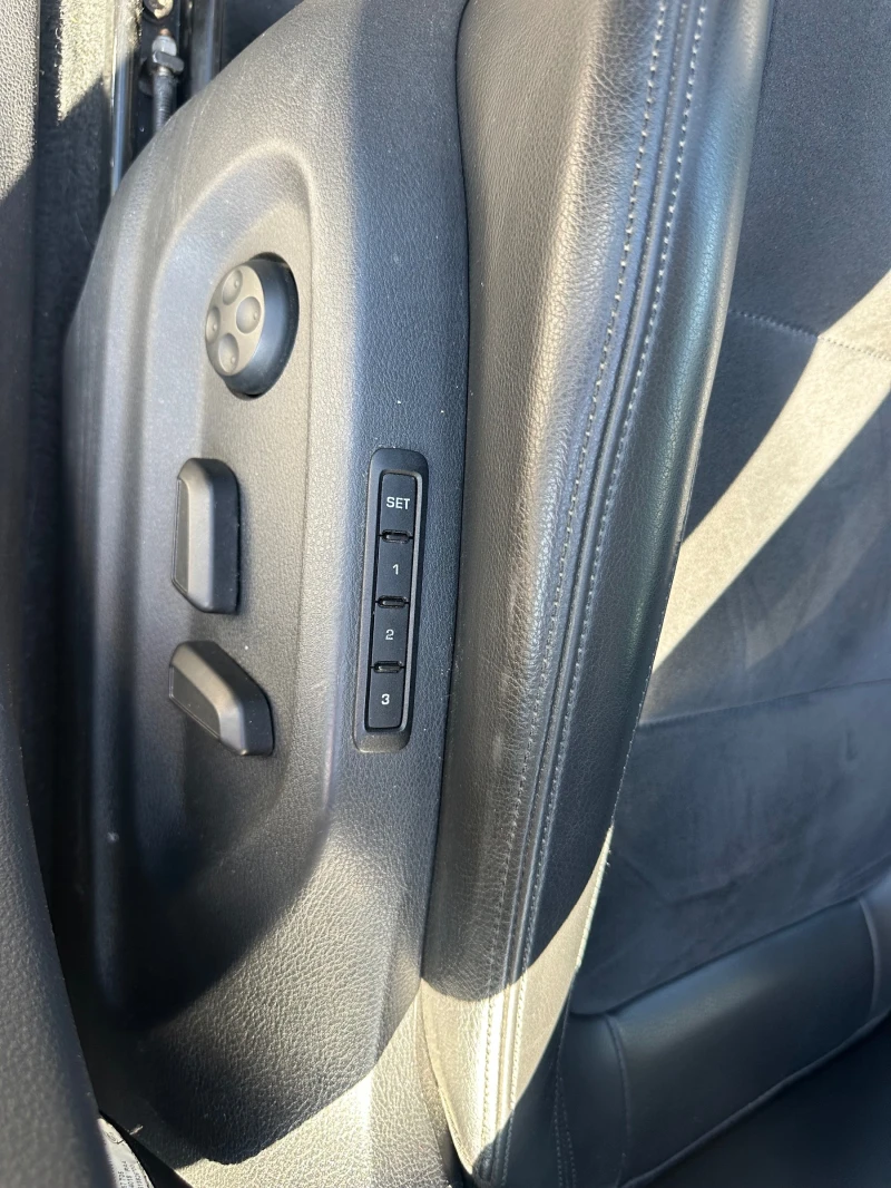 VW Sharan 2.0TDI 170k.c#HIGHTLINE#LED#XENON#ALCANTARA#NAVI, снимка 17 - Автомобили и джипове - 51576625