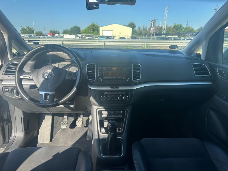 VW Sharan 2.0TDI 170k.c#HIGHTLINE#LED#XENON#ALCANTARA#NAVI, снимка 13 - Автомобили и джипове - 51576625