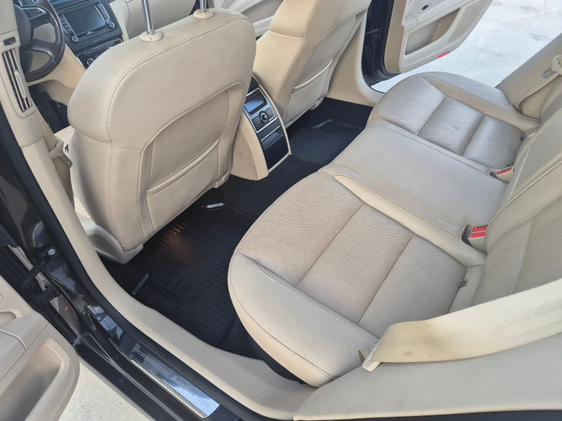 Skoda Superb 3.6 V6 4x4 Laurin & Klement, снимка 12 - Автомобили и джипове - 51659341