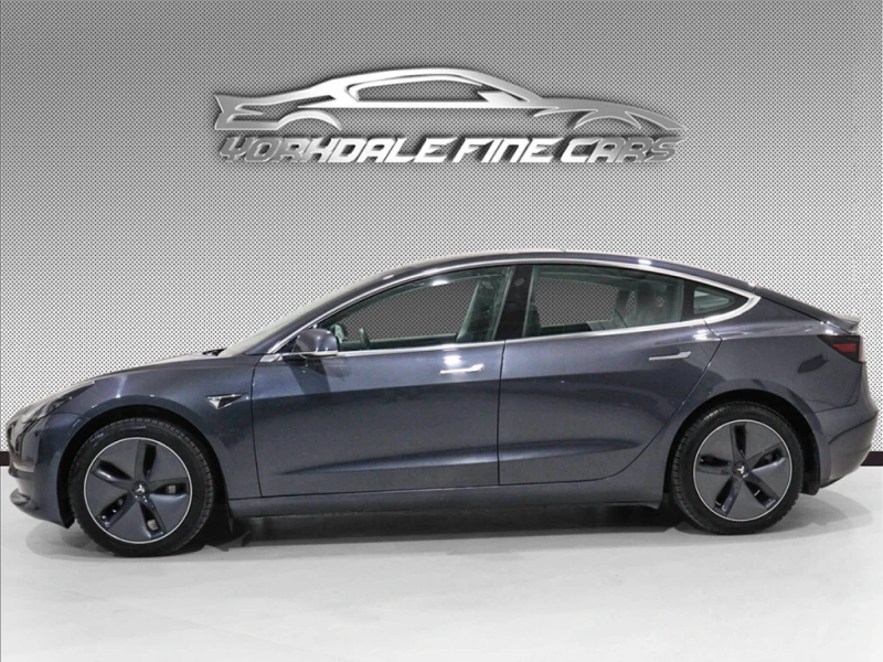 Tesla Model 3 Plus* Autopilot* Bluetooth* FSD* Keyless* Pano, снимка 10 - Автомобили и джипове - 52975100