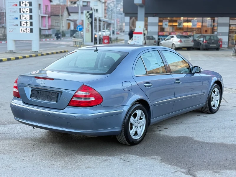 Mercedes-Benz E 320 3.2CDI Navigacia* Ksenon* koja, снимка 7 - Автомобили и джипове - 53189206