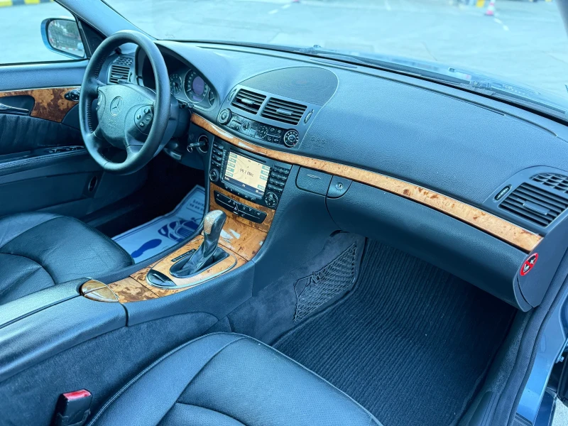Mercedes-Benz E 320 3.2CDI Navigacia* Ksenon* koja, снимка 14 - Автомобили и джипове - 53189206