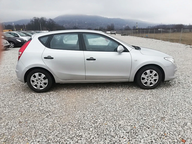 Hyundai I30 1.6D KLI ITALIA, снимка 7 - Автомобили и джипове - 53291273