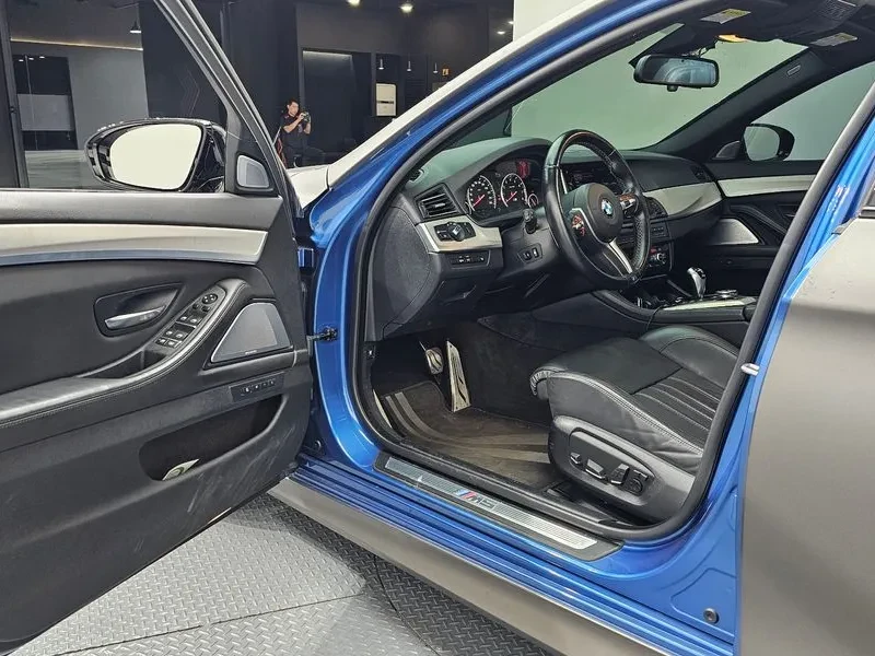 BMW M5, снимка 10 - Автомобили и джипове - 55185945