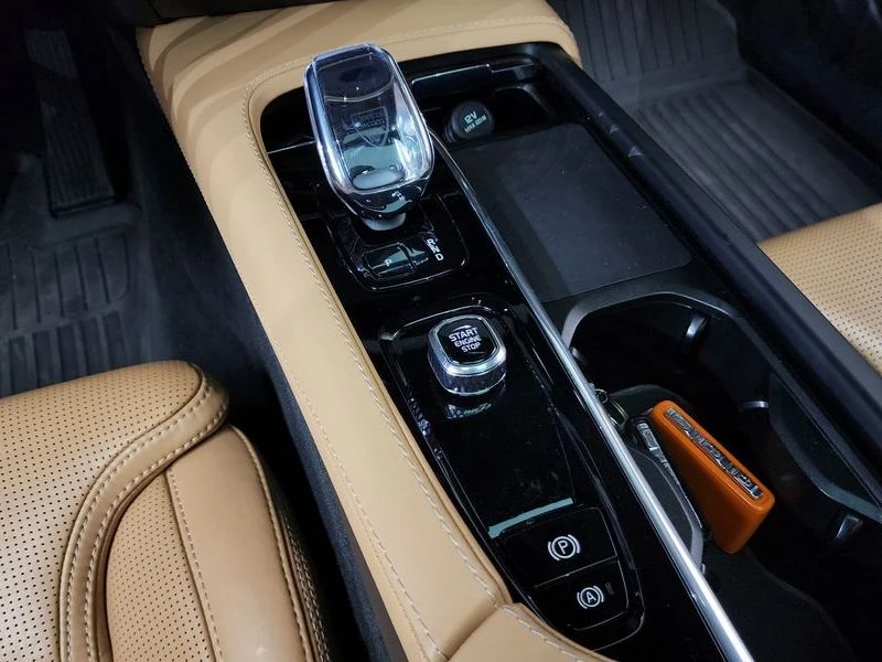 Volvo V90 B5 Ultimate AWD| 250к.с.| ВКЛ.ТЕХНОТЕСТ, снимка 9 - Автомобили и джипове - 55401537