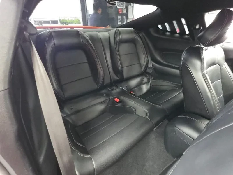 Ford Mustang 2.3 , снимка 12 - Автомобили и джипове - 56293296