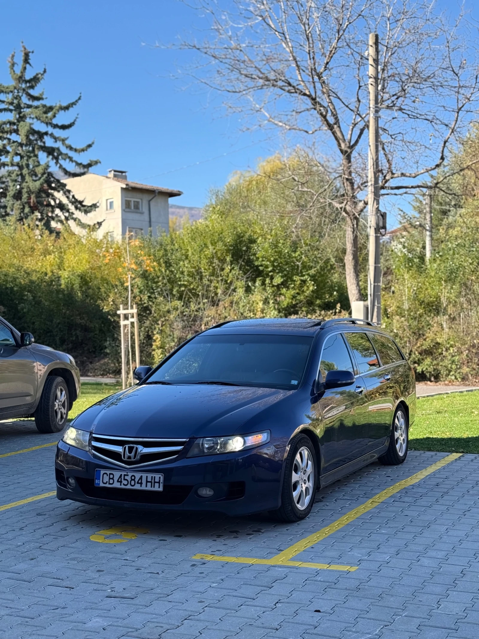 Honda Accord 2.2 i-CTDi Executive, снимка 1