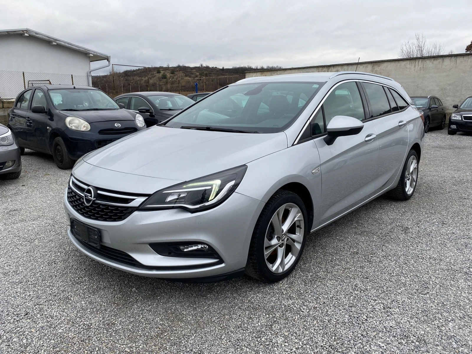 Opel Astra 1.6 cdti turer - изображение 3