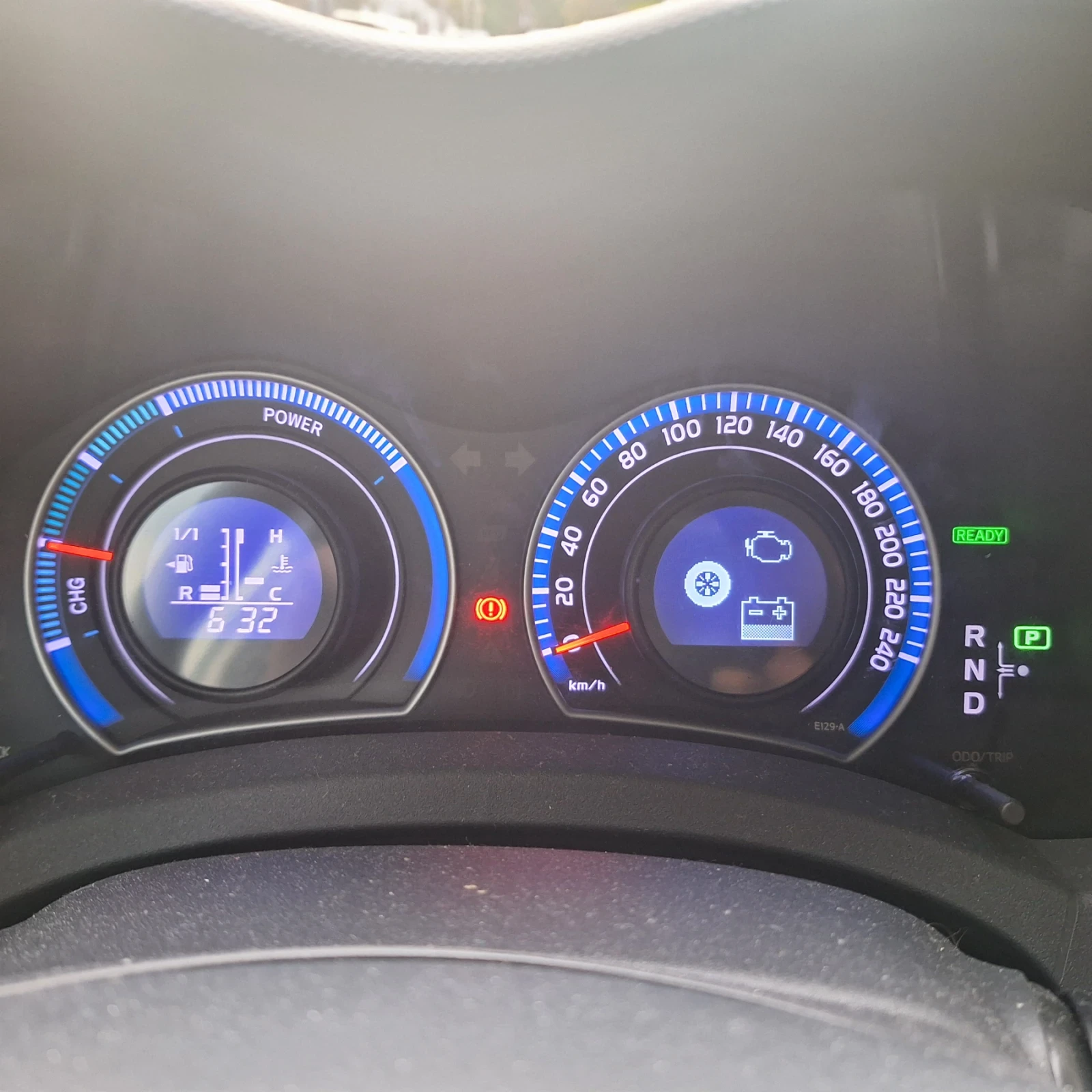 Toyota Auris 1.8 16V HYBRID - изображение 9