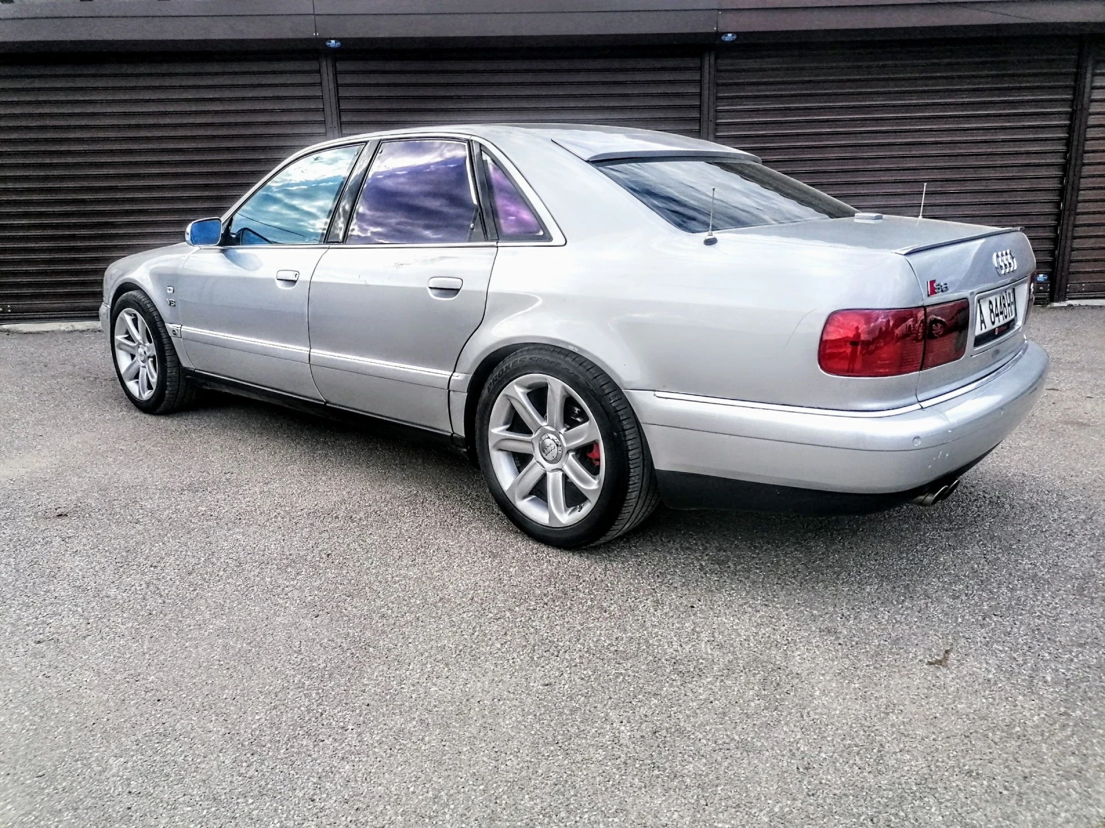Audi A8 D2 - изображение 4