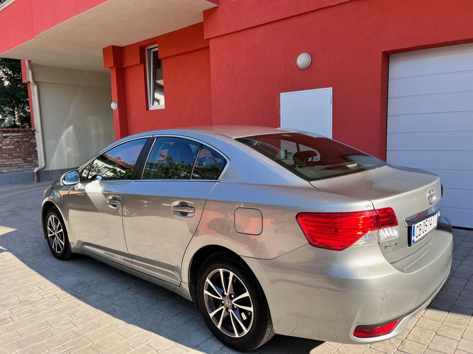 Toyota Avensis III Седан (T27) 1.8 VVT-i - изображение 7