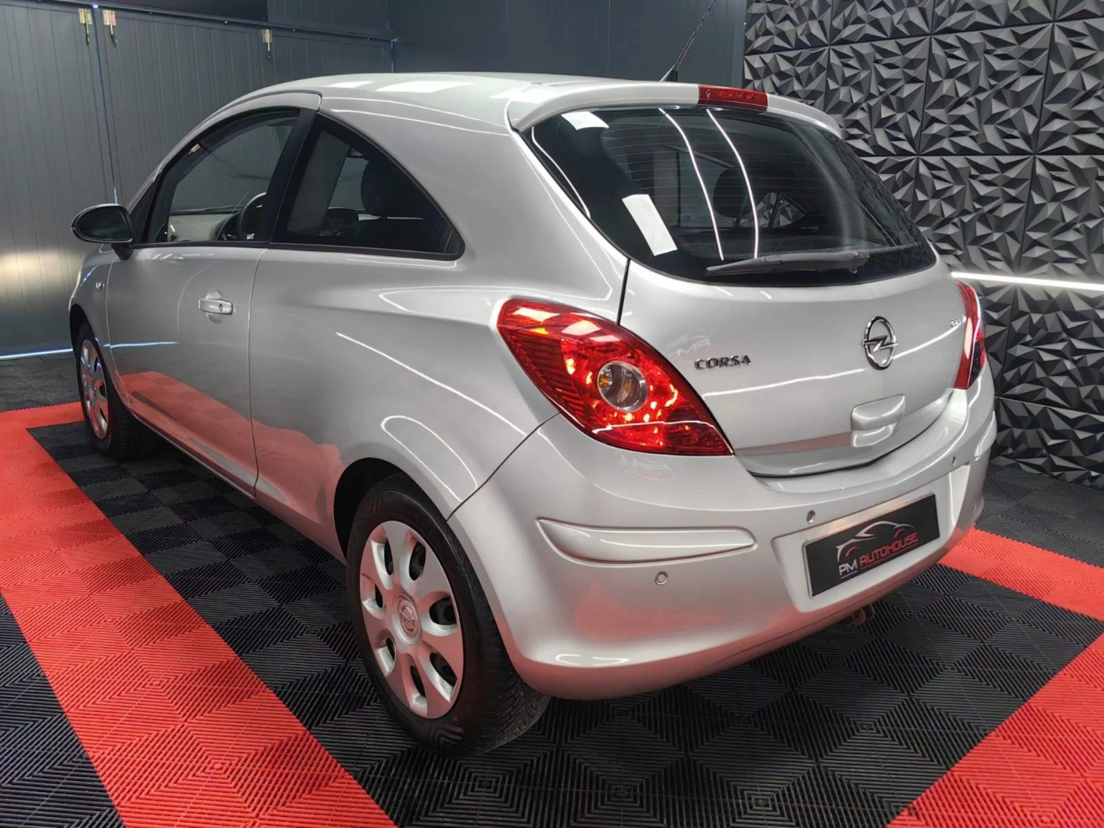 Opel Corsa 1.3CDTI* EXCLUSIVE* FACE* ПОДГРЕВ НА СЕД+ ВОЛАН* Т - изображение 4