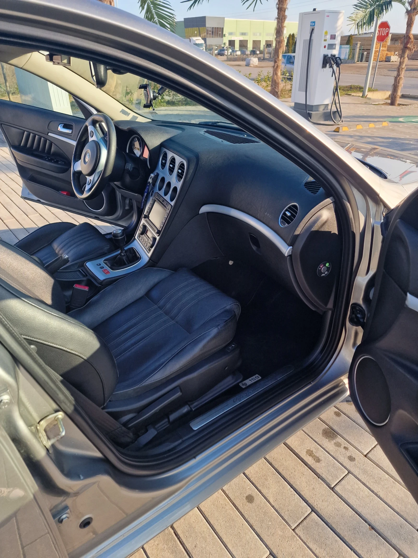 Alfa Romeo 159 sportwagon 3.2 jts q4 v6 | Mobile.bg — изображение 12