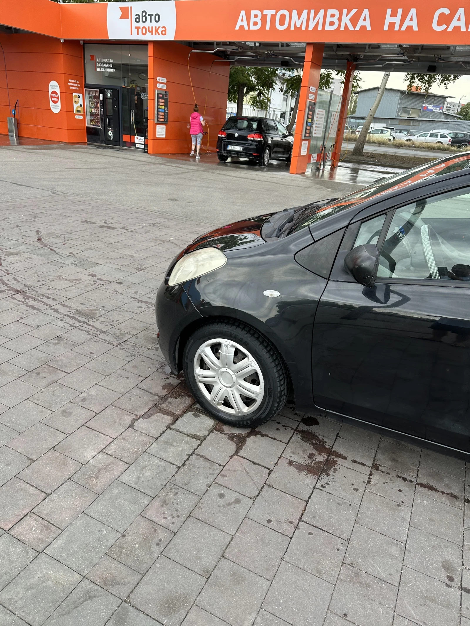 Toyota Yaris  - изображение 6