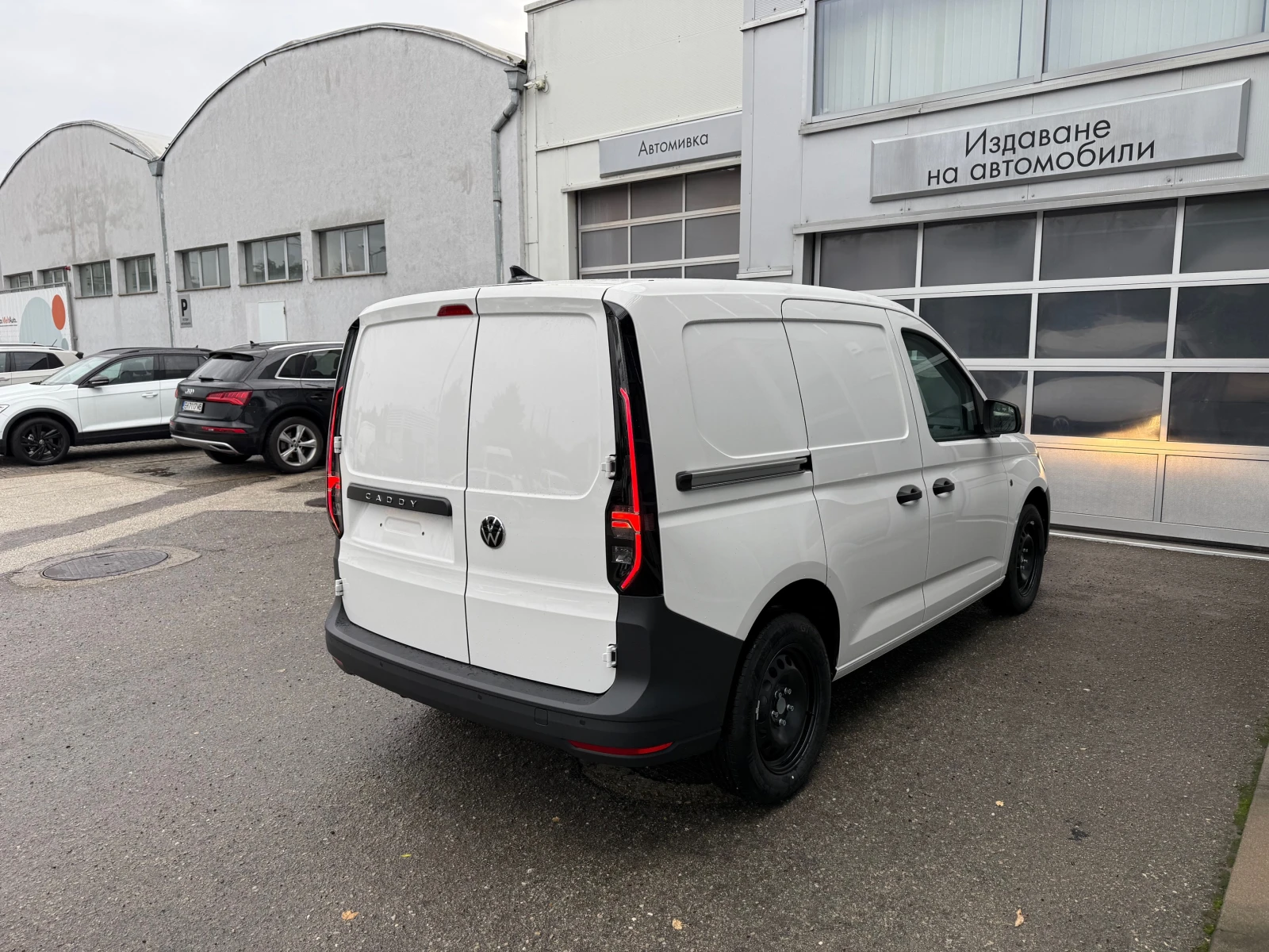VW Caddy Cargo3.7 m3  2.0l TDI 90кВт/122к.с. 7DSG - изображение 7