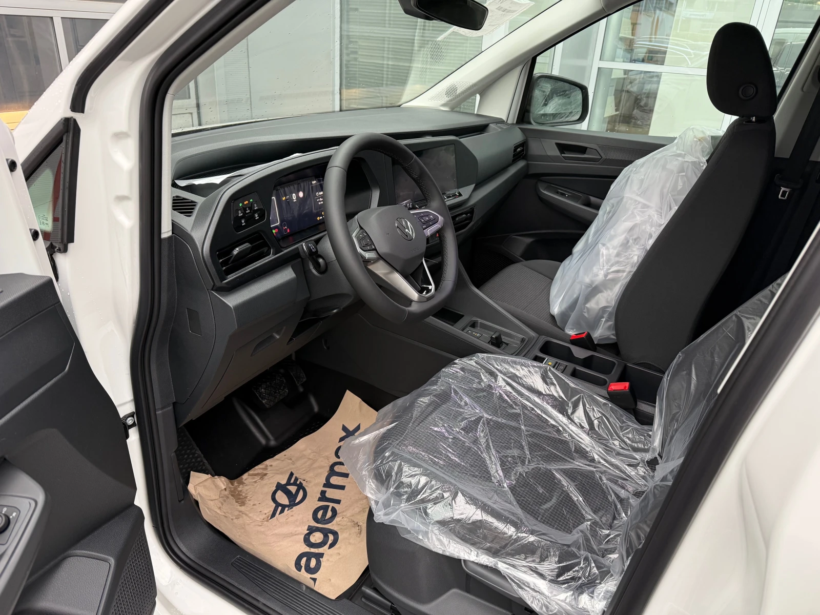 VW Caddy Cargo3.7 m3  2.0l TDI 90/122.. 7DSG | Mobile.bg   11