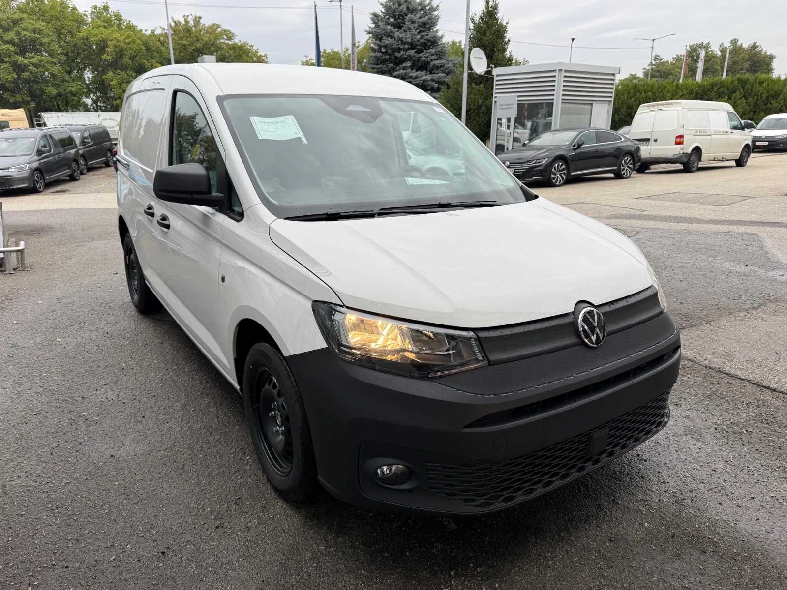VW Caddy Cargo3.7 m3  2.0l TDI 90кВт/122к.с. 7DSG - изображение 5