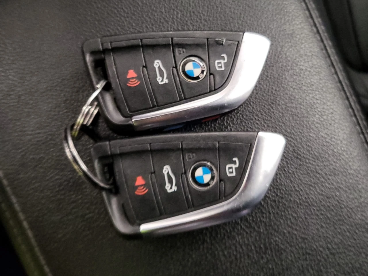 BMW 330 *  *    *   *  | Mobile.bg   15