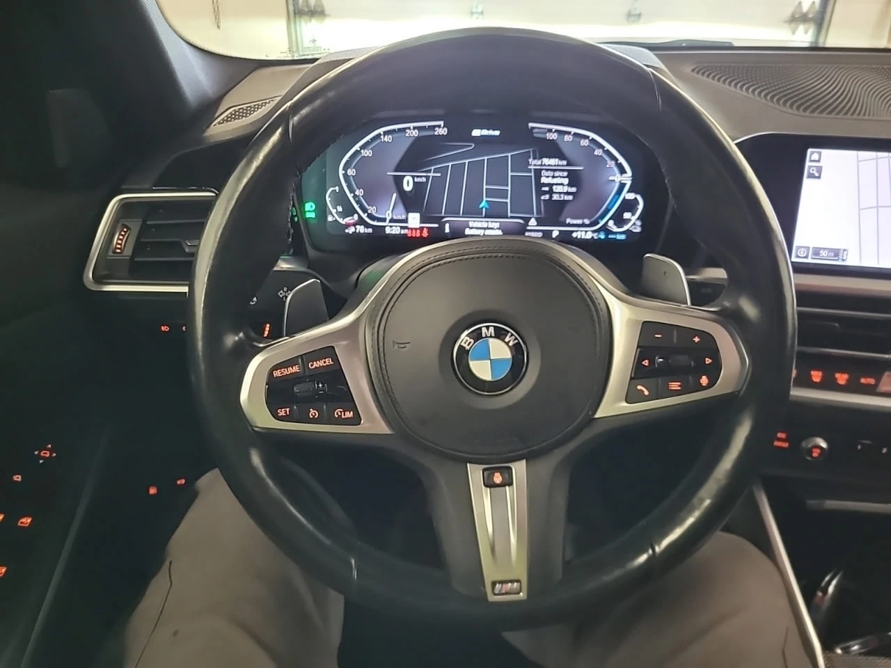 BMW 330 * АВТО КРЕДИТ* ЦЕНА ДО БГ * Сервизна история *  - изображение 8