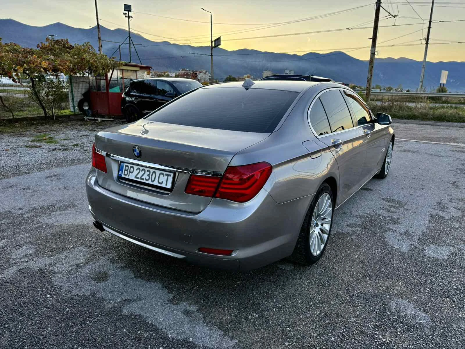 BMW 730 3.0D 245kc Германия - изображение 6