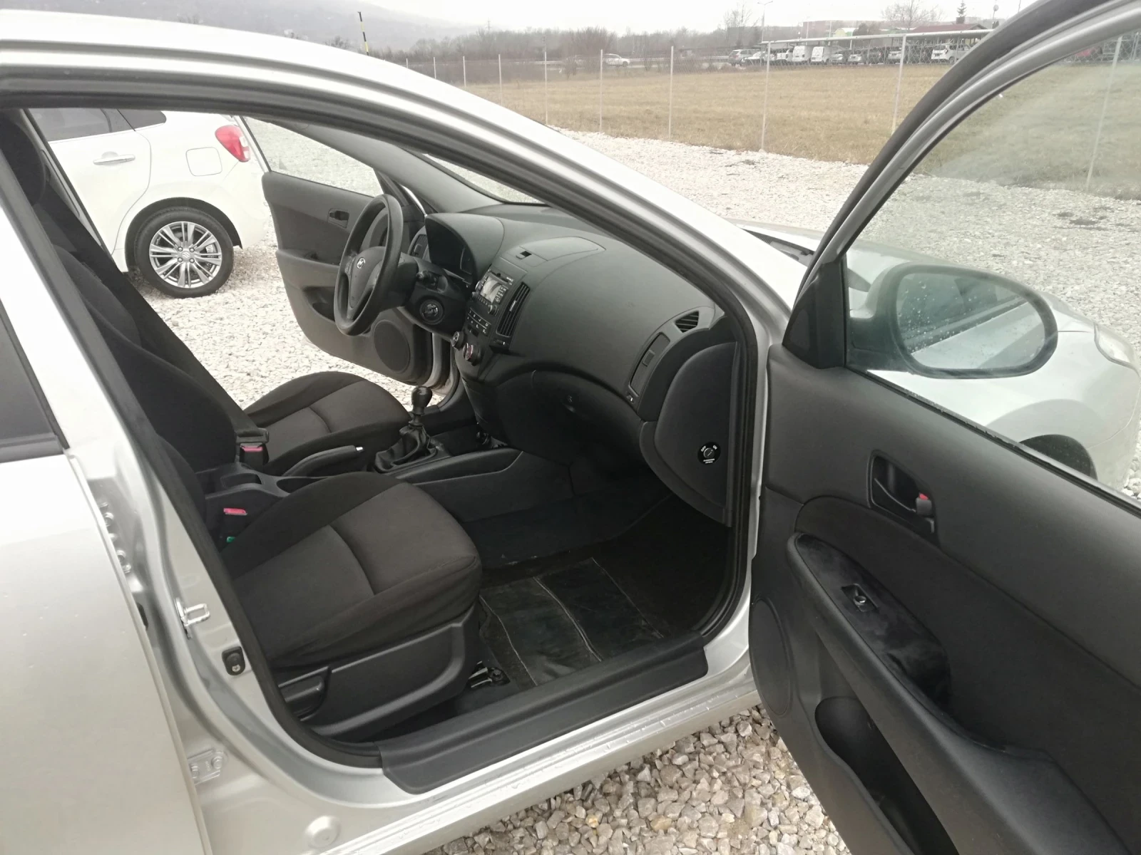 Hyundai I30 1.6D KLI ITALIA | Mobile.bg � ����������� 14