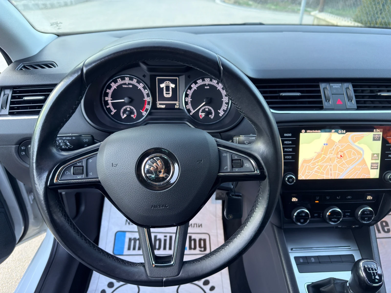 Skoda Octavia 1.6TDI EURO 6 NAVI ITALIA , снимка 8 - Автомобили и джипове - 53830237