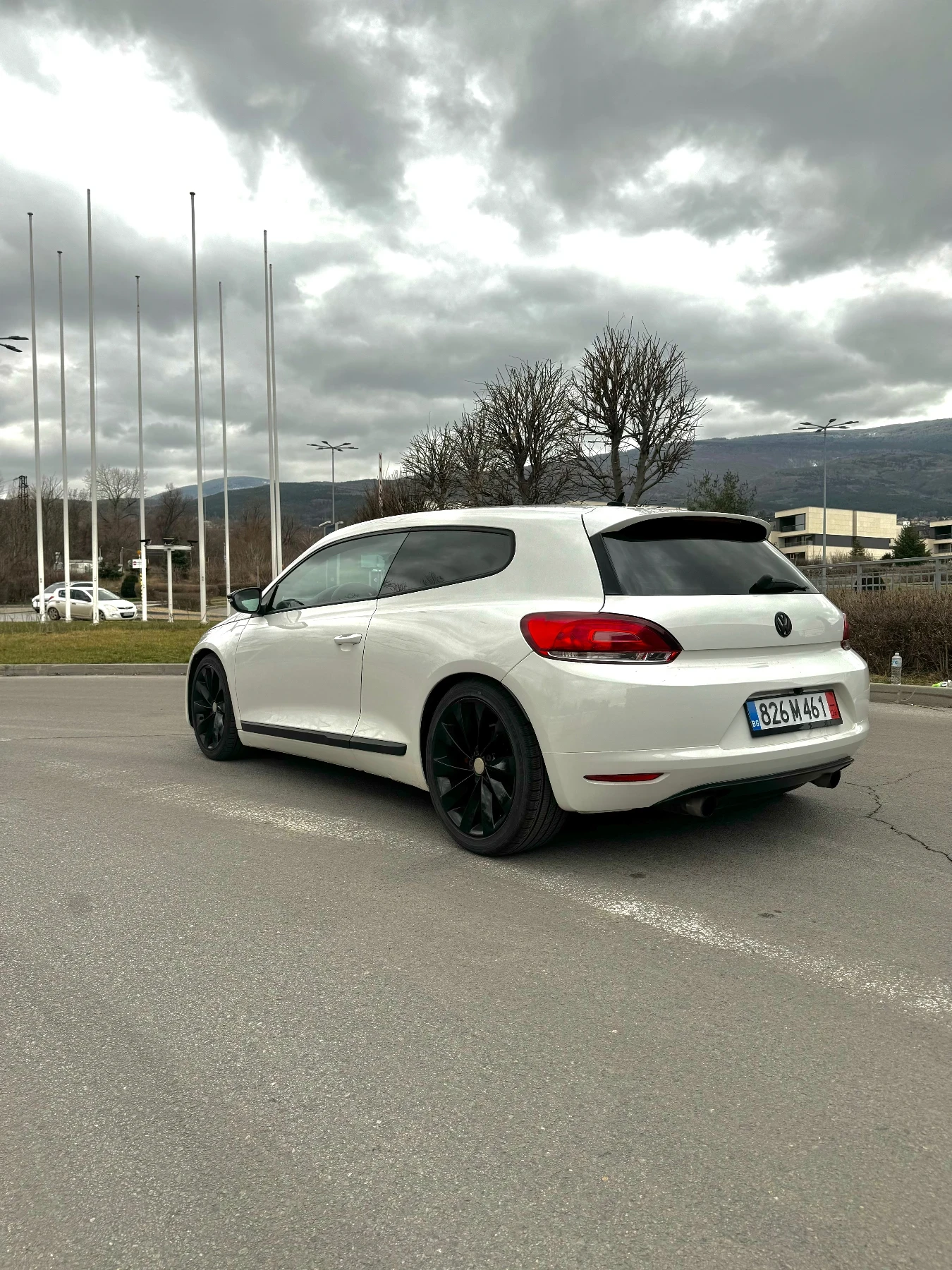 VW Scirocco 2.0T Швейцария , снимка 4 - Автомобили и джипове - 53904713