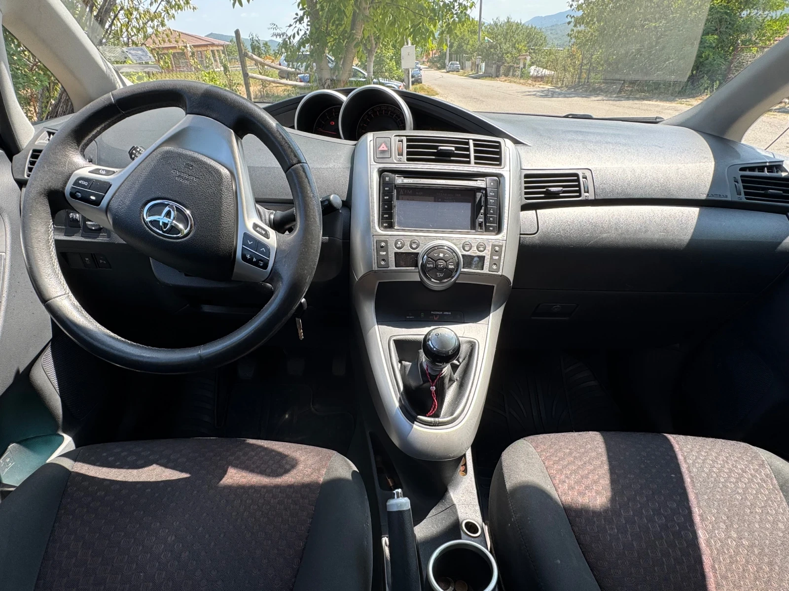 Toyota Verso 2.0 D4D  | Mobile.bg � ����������� 7