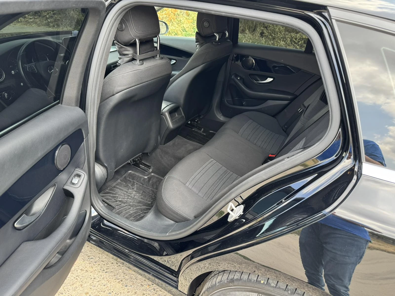 Mercedes-Benz C 180  , снимка 9 - Автомобили и джипове - 54333536