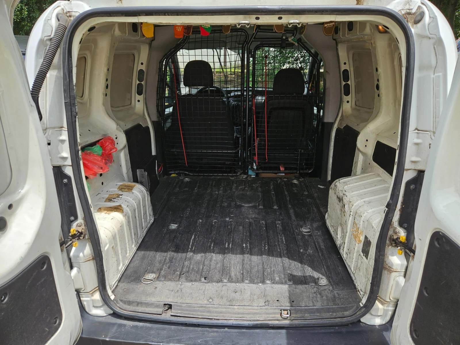 Peugeot Bipper, снимка 5 - Автомобили и джипове - 55141199