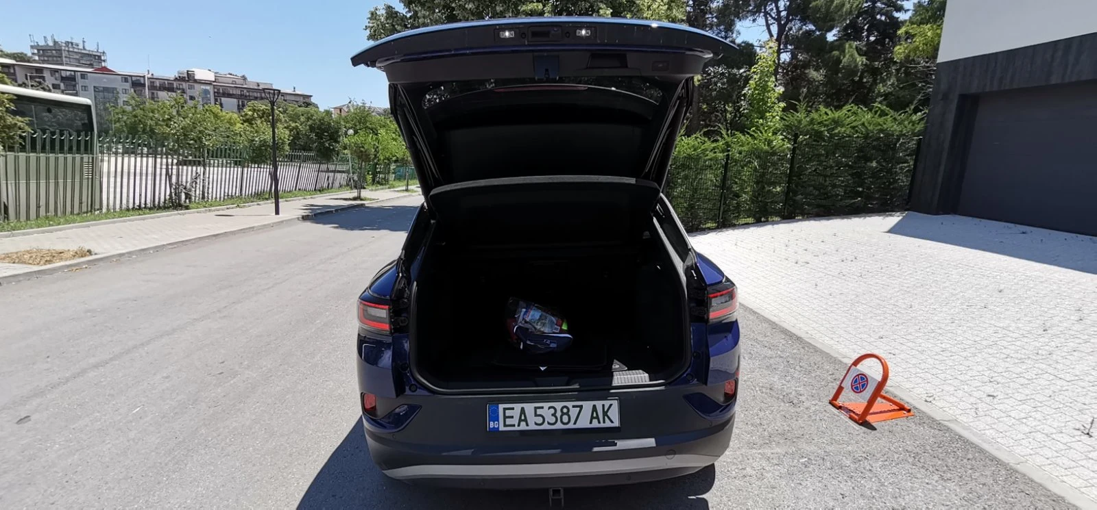 VW ID.4 PRO 82KW  204 кс, снимка 9 - Автомобили и джипове - 55233469