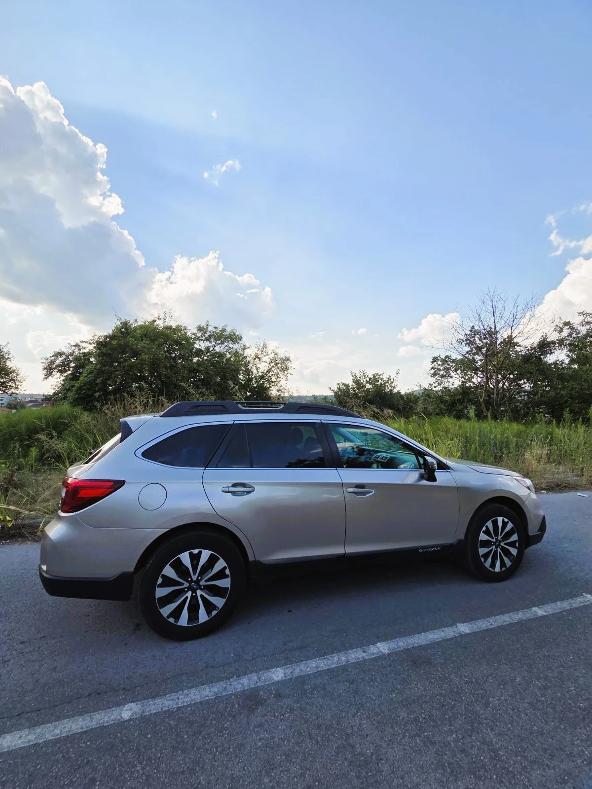 Subaru Outback, снимка 6 - Автомобили и джипове - 55320382