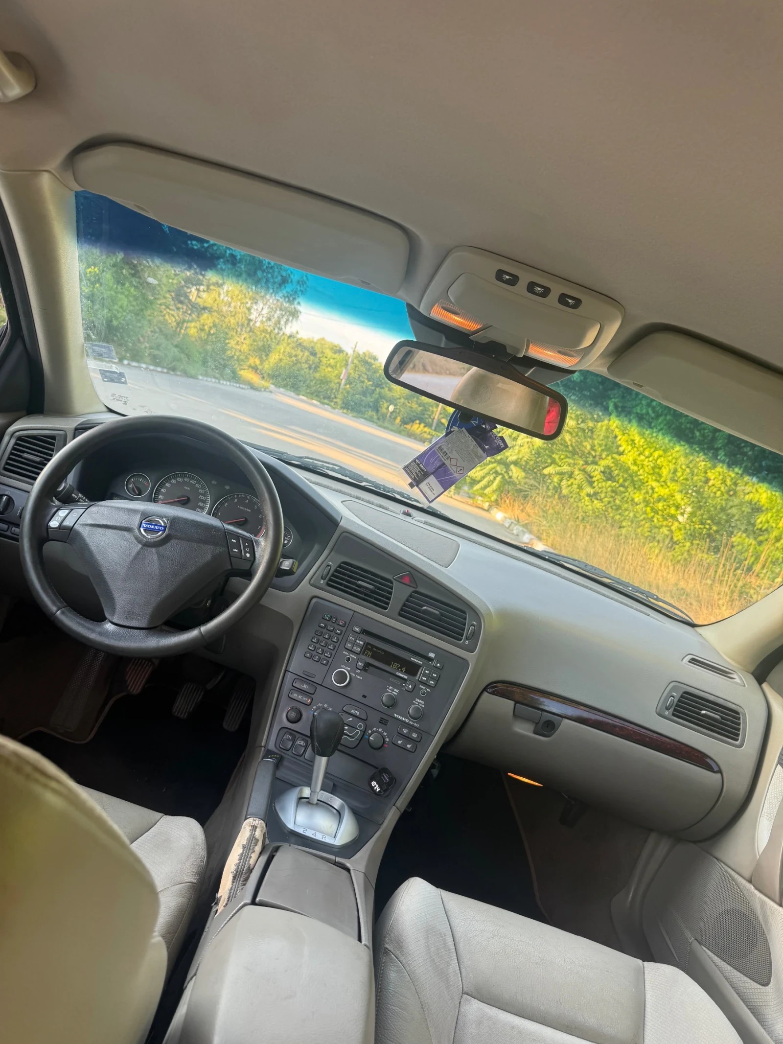 Volvo S60 2.4 турбо, снимка 7 - Автомобили и джипове - 56011100