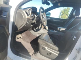 Jeep Grand cherokee OVERLAND* 3.6* V6* 8ZF* ПОДГРЕВ* КАМЕРА* КЕЙЛЕС* L - 24500 лв. / 12526.65 € - 79721020 9