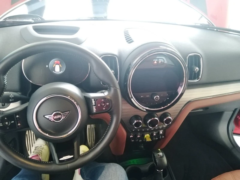 Mini Countryman, снимка 9 - Автомобили и джипове - 47706954