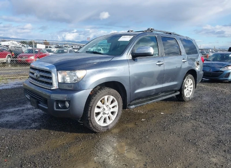 Toyota Sequoia, снимка 2 - Автомобили и джипове - 48815285