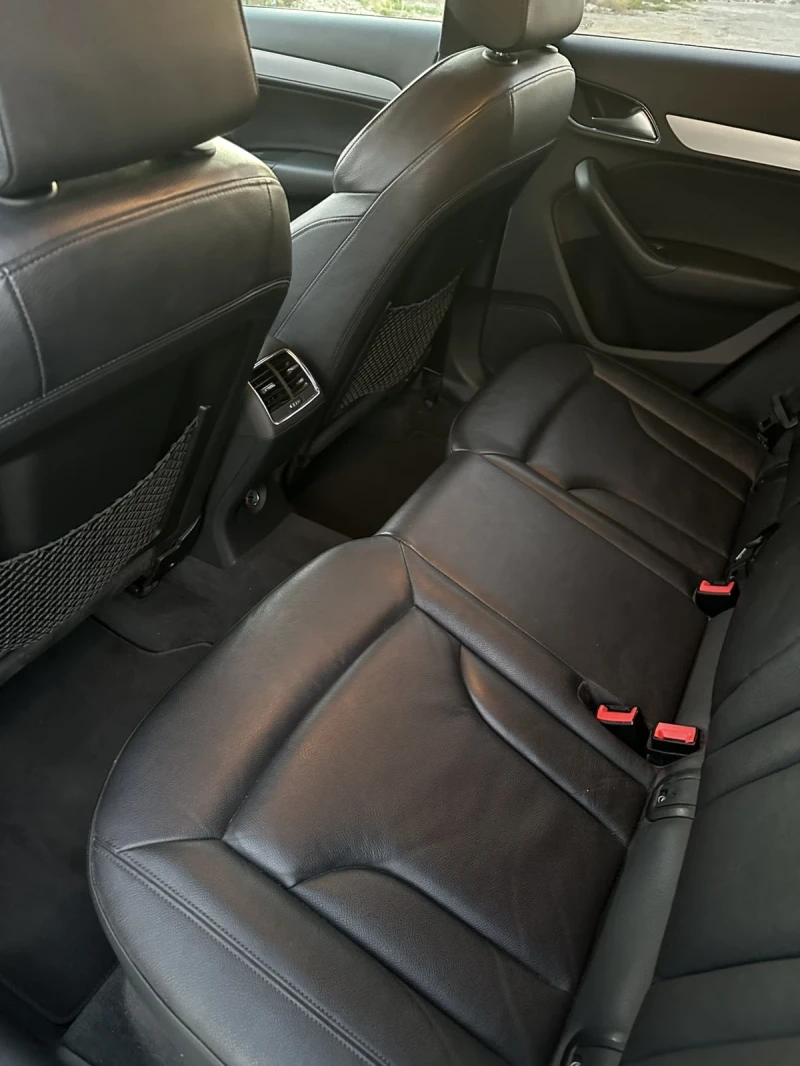 Audi Q3 2.0 TDI QUATRO S-LINE , снимка 9 - Автомобили и джипове - 52205261